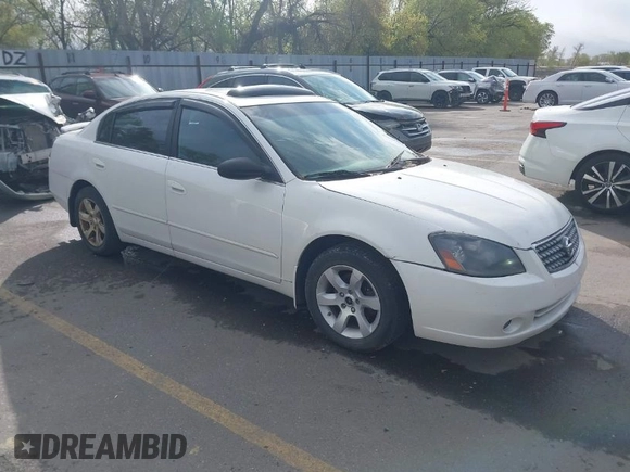 2006 Nissan Altima 2.5 S with VIN 1N4AL11D56C214482, listed as a IAAI auction lot 42028305 with 1 mi miles. Bid and sale history available at carsss.com. Image 1.