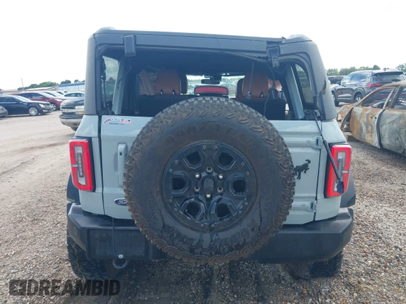 2021 Ford Bronco with VIN 1FMEE5DP6MLA61655, listed as a IAAI auction lot 42492762 with 88,313 mi miles and . Bid and sale history available at DreamBid. Image 16.