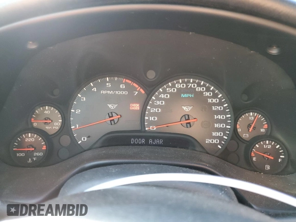 2001 Chevrolet Corvette with VIN 1G1YY32G015125214, listed as a Copart auction lot 85579554 with 143,839 mi miles and Salvage Title. Bid and sale history available at carsss.com. Image 9.
