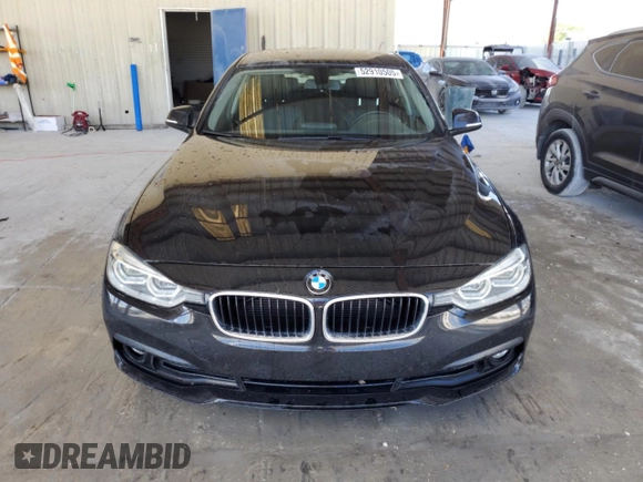 2018 BMW 3 Series 320i with VIN WBA8A9C59JAH13373, listed as a Copart auction lot 52910505 with 55,016 mi miles and Salvage Title. Bid and sale history available at carsss.com. Image 5.