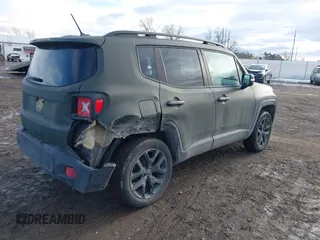 2016 Jeep Renegade Latitude with VIN ZACCJBBT8GPC87587, listed as a IAAI auction lot 41640863 with 106,020 mi miles. Bid and sale history available at carsss.com. Image 4.