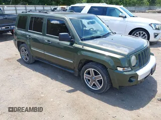 2009 Jeep Patriot z VIN 1J8FF48B59D171928, wystawiony jako IAAI lot #42765096 z przebiegiem 154 062 mil mil oraz . Historia ofert i sprzedaży dostępna na DreamBid. Obrazek 1.