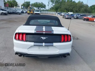 2018 Ford Mustang EcoBoost Premium with VIN 1FATP8UH4J5115153, listed as a IAAI auction lot 42498446 with 118,485 mi miles and . Bid and sale history available at DreamBid. Image 15.