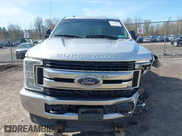 2017 Ford F-250 Lariat z VIN 1FT7W2BT4HED52447, wystawiony jako IAAI lot #42134353 z przebiegiem 208 788 mil mil oraz . Historia ofert i sprzedaży dostępna na DreamBid. Obrazek 12.