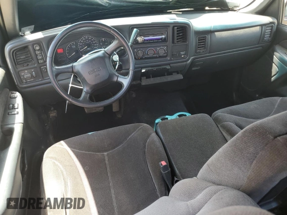 2002 GMC Sierra 1500 SLE with VIN 2GTEK19T621378897, listed as a Copart auction lot 60898315 with 137,509 mi miles and Salvage title. Bid and sale history available at DreamBid. Image 8.