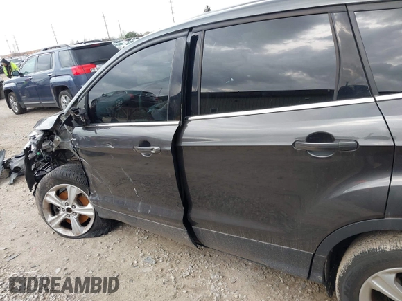 2016 Ford Escape SE with VIN 1FMCU9GX8GUB21396, listed as a IAAI auction lot 41940242 with 123,943 mi miles. Bid and sale history available at carsss.com. Image 15.
