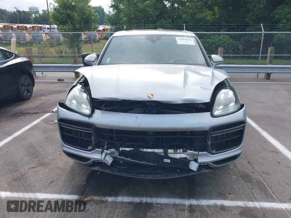 2021 Porsche Cayenne Turbo с VIN WP1AF2AY3MDA36233, выставлен на аукционе IAAI как лот 42624234 с пробегом 41 539 миль миль и . История ставок и продаж доступна на DreamBid. Изображение 12.