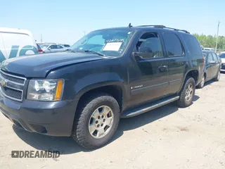 2007 Chevrolet Tahoe LS with VIN 1GNFC13J97R289128, listed as a IAAI auction lot 42071545 with 207,971 mi miles and . Bid and sale history available at DreamBid. Image 2.