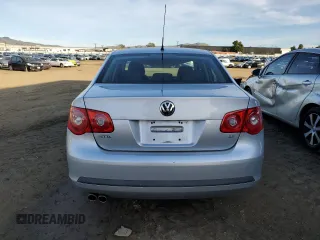 2007 Volkswagen Jetta с VIN 3VWEG81K57M137679, выставлен на аукционе Copart как лот 86480694 с пробегом 43 430 миль миль и Списание • Salvage title. История ставок и продаж доступна на DreamBid. Изображение 6.