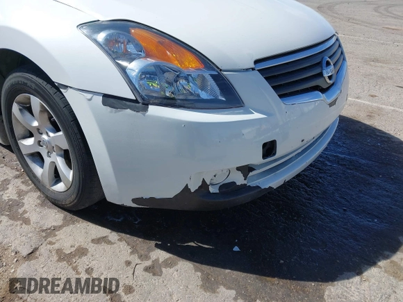 2008 Nissan Altima 2.5 with VIN 1N4AL21E88N546924, listed as a IAAI auction lot 41685591 with 144,537 mi miles. Bid and sale history available at carsss.com. Image 17.