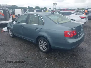 2006 Volkswagen Jetta 1.9L TDI with VIN 3VWST71K46M634410, listed as a IAAI auction lot 42333489 with 314,131 mi miles and . Bid and sale history available at DreamBid. Image 3.