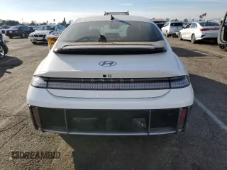 2023 Hyundai Ioniq 6 SEL z VIN KMHM34AA1PA034729, wystawiony jako Copart lot #81629683 z przebiegiem 756 mil mil oraz . Historia ofert i sprzedaży dostępna na DreamBid. Obrazek 6.