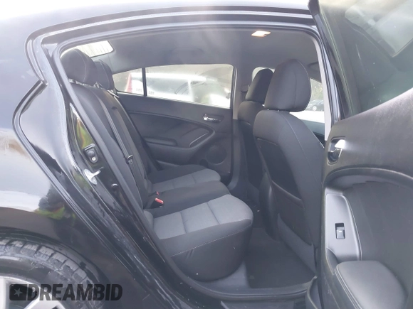 2014 Kia Forte EX with VIN KNAFX4A8XE5121630, listed as a IAAI auction lot 40517819 with 144,087 mi miles. Bid and sale history available at carsss.com. Image 8.