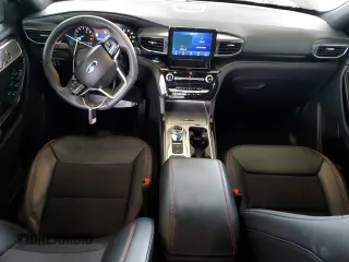 2024 Ford Explorer ST-Line z VIN 1FMSK7KH3RGA80716, wystawiony jako Copart lot #51123065 z przebiegiem 7 265 mil mil oraz Szkoda całkowita • Salvage title. Historia ofert i sprzedaży dostępna na DreamBid. Obrazek 8.
