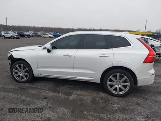 2018 Volvo XC60 Inscription with VIN YV4102RL6J1014331, listed as a IAAI auction lot 41559769 with 89,046 mi miles. Bid and sale history available at carsss.com. Image 14.