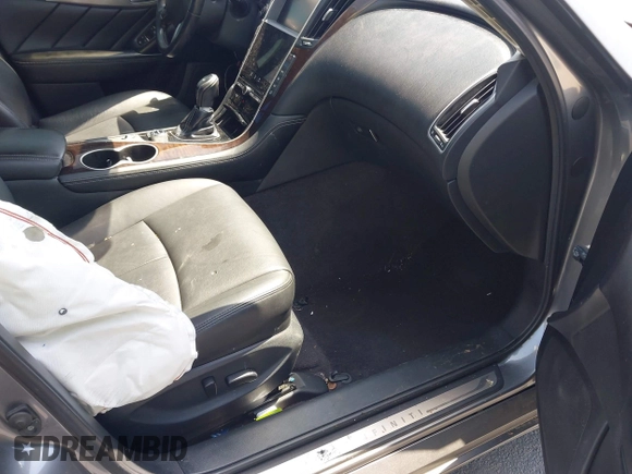 2017 Infiniti Q50 Premium with VIN JN1EV7AP6HM737917, listed as a IAAI auction lot 42288912 with 70,490 mi miles and . Bid and sale history available at DreamBid. Image 5.