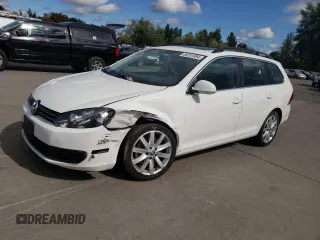 2013 Volkswagen Jetta TDI w/Sunroof & Nav с VIN 3VWPL7AJXDM607884, выставлен на аукционе Copart как лот 52039615 с пробегом 196 599 миль миль и Списание • Salvage title. История ставок и продаж доступна на DreamBid. Изображение 1.