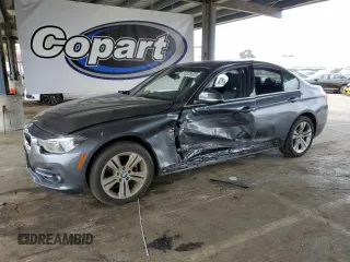 2018 BMW 3 Series 330i with VIN WBA8B9C52JEE83407, listed as a Copart auction lot 60325895 with 68,118 mi miles and Salvage title. Bid and sale history available at DreamBid. Image 1.