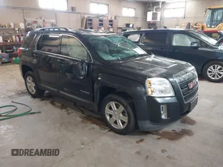 2014 GMC Terrain SLE z VIN 2GKALREK5E6338250, wystawiony jako IAAI lot #41973834 z przebiegiem 134 994 mil mil oraz . Historia ofert i sprzedaży dostępna na DreamBid. Obrazek 1.