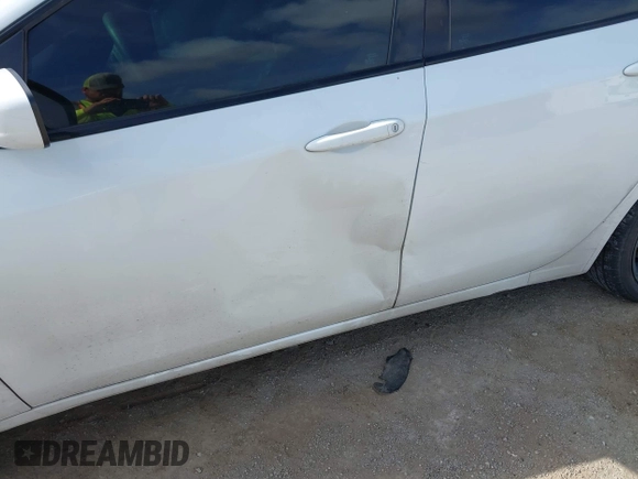2016 Dodge Dart SE с VIN 1C3CDFAA8GD608075, выставлен на аукционе IAAI как лот 42564077 с пробегом 114 662 миль миль и . История ставок и продаж доступна на DreamBid. Изображение 6.