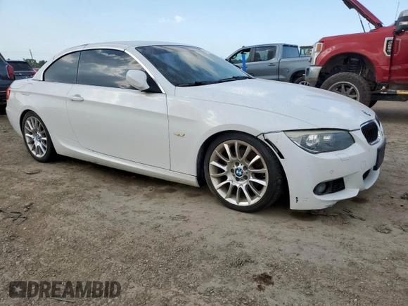 2012 BMW 3 Series 328i z VIN WBADW3C50CE822438, wystawiony jako Copart lot #61814435 z przebiegiem 153 078 mil mil oraz Czysty tytuł • Clean title. Historia ofert i sprzedaży dostępna na DreamBid. Obrazek 4.