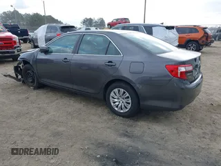 2012 Toyota Camry L with VIN 4T4BF1FK4CR204708, listed as a IAAI auction lot 41714433 with 197,794 mi miles. Bid and sale history available at carsss.com. Image 3.