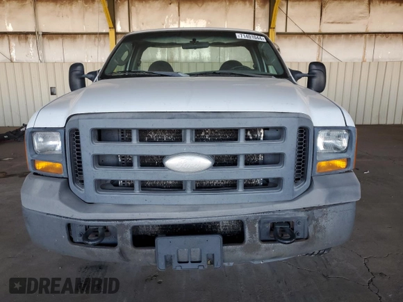 2005 Ford F-250 with VIN 1FDNF20545EC51928, listed as a Copart auction lot 71401044 with 409,115 mi miles and Clean title. Bid and sale history available at DreamBid. Image 5.