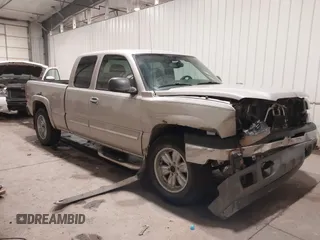 2005 Chevrolet Silverado 1500 Z71 with VIN 1GCEK19Z55Z148509, listed as a IAAI auction lot 41578039 with 190,013 mi miles. Bid and sale history available at carsss.com. Image 1.