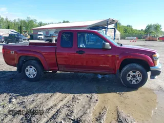 2005 Chevrolet Colorado LS Z71 z VIN 1GCDT196658191194, wystawiony jako IAAI lot #42402776 z przebiegiem 153 113 mil mil oraz . Historia ofert i sprzedaży dostępna na DreamBid. Obrazek 14.