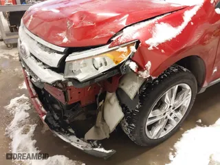 2012 Ford Edge SEL with VIN 2FMDK3JC6CBA91845, listed as a IAAI auction lot 41608365 with 200,408 mi miles. Bid and sale history available at carsss.com. Image 6.
