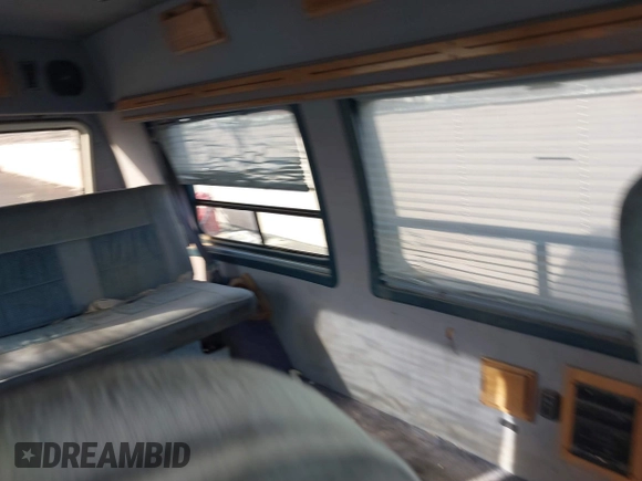 1995 Chevrolet Chevy Van с VIN 1GBEG25K5SF131291, выставлен на аукционе IAAI как лот 41861888 с пробегом 90 365 миль миль и . История ставок и продаж доступна на DreamBid. Изображение 8.