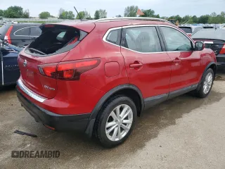 2017 Nissan Rogue SV with VIN JN1BJ1CR3HW102555, listed as a Copart auction lot 51667624 with 58,509 mi miles and Salvage title. Bid and sale history available at DreamBid. Image 3.