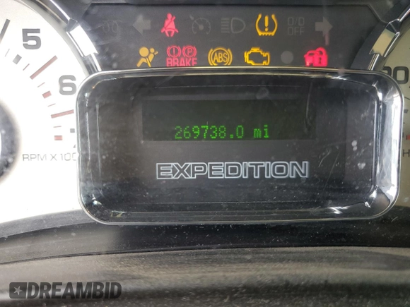 2007 Ford Expedition EL XLT with VIN 1FMFK15547LA27950, listed as a Copart auction lot 84349604 with 269,738 mi miles and Salvage Title. Bid and sale history available at carsss.com. Image 9.