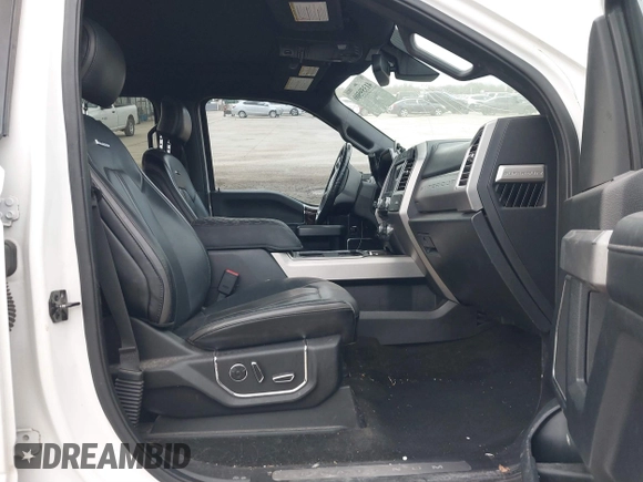 2017 Ford F-250 Lariat with VIN 1FT7W2BTXHEB52267, listed as a IAAI auction lot 41359500 with 187,467 mi miles and . Bid and sale history available at DreamBid. Image 5.