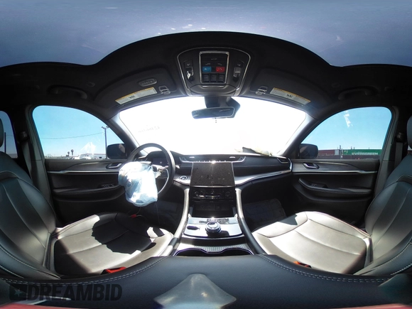 2025 Jeep Grand Cherokee Limited с VIN 1C4RJKBG1S8646906, выставлен на аукционе IAAI как лот 42466166 с пробегом 2 151 миль миль и . История ставок и продаж доступна на DreamBid. Изображение 18.