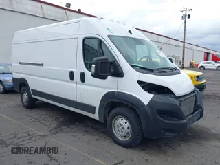 2023 Ram ProMaster Cargo with VIN 3C6LRVDG6PE571735, listed as a IAAI auction lot 41916183 with 32,336 mi miles. Bid and sale history available at carsss.com. Image 1.