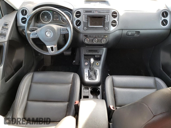 2016 Volkswagen Tiguan S with VIN WVGBV7AX7GW597813, listed as a Copart auction lot 88015075 with 73,544 mi miles and Salvage Title. Bid and sale history available at DreamBid. Image 8.