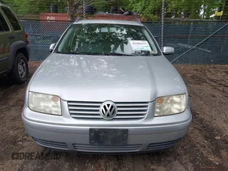 2004 Volkswagen Jetta GLS with VIN WVWSR61JX4W143002, listed as a IAAI auction lot 42206137 with 270,480 mi miles and . Bid and sale history available at DreamBid. Image 6.