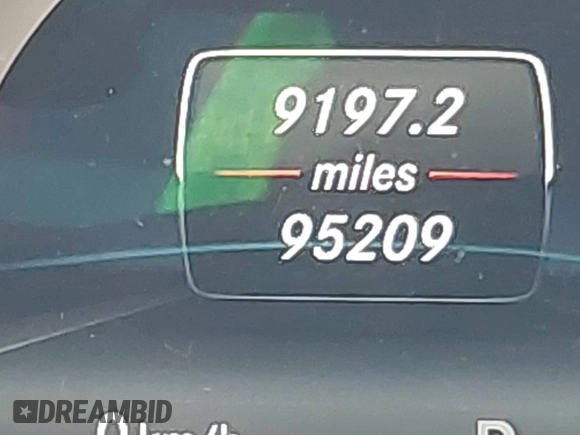 2014 Mercedes-Benz E 350 Luxury with VIN WDDHF8JB0EB021738, listed as a IAAI auction lot 42461502 with 95,209 mi miles and . Bid and sale history available at DreamBid. Image 13.