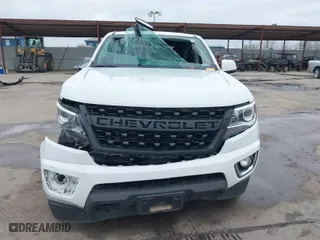 2019 Chevrolet Colorado 4WD Z71 with VIN 1GCGTDEN3K1317883, listed as a IAAI auction lot 41439010 with 34,306 mi miles. Bid and sale history available at carsss.com. Image 13.