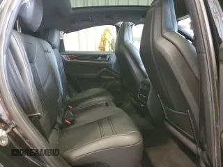 2024 Porsche Cayenne z VIN WP1BA2AY3RDA56525, wystawiony jako Copart lot #61639585 z przebiegiem 3 204 mil mil oraz Szkoda całkowita • Salvage title. Historia ofert i sprzedaży dostępna na DreamBid. Obrazek 11.