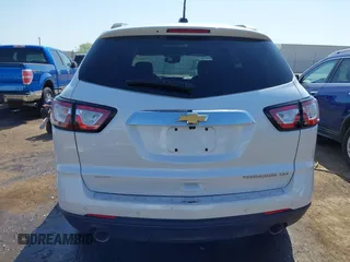 2016 Chevrolet Traverse LTZ z VIN 1GNKRJKDXGJ265413, wystawiony jako IAAI lot #42001292 z przebiegiem 157 129 mil mil oraz . Historia ofert i sprzedaży dostępna na DreamBid. Obrazek 17.