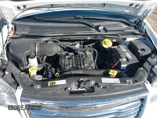 2014 Chrysler Town & Country S with VIN 2C4RC1HG7ER109008, listed as a IAAI auction lot 41908037 with 176,633 mi miles. Bid and sale history available at carsss.com. Image 10.