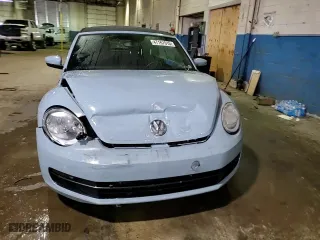 2013 Volkswagen Beetle Convertible 2.5L with VIN 3VW5X7AT5DM826359, listed as a Copart auction lot 47167015 with 111,532 mi miles and Clean Title. Bid and sale history available at carsss.com. Image 13.