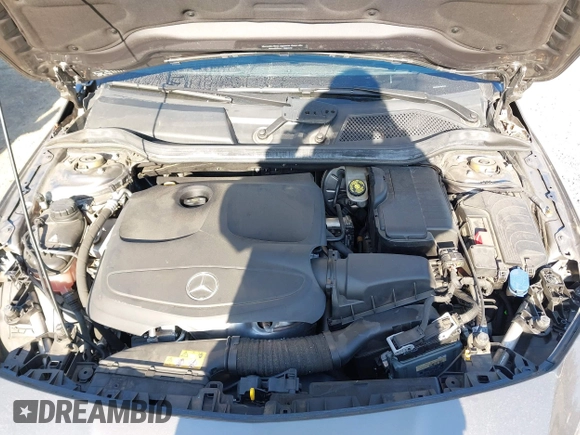 2018 Mercedes-Benz CLA 250 with VIN WDDSJ4GB1JN603103, listed as a IAAI auction lot 42078838 with 32,925 mi miles and . Bid and sale history available at DreamBid. Image 10.