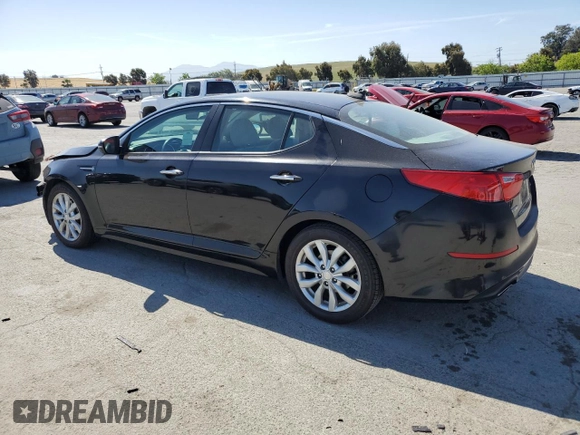 2015 Kia Optima LX z VIN 5XXGM4A78FG354023, wystawiony jako Copart lot #56218145 z przebiegiem 103 054 mil mil oraz Szkoda całkowita • Salvage title. Historia ofert i sprzedaży dostępna na DreamBid. Obrazek 2.