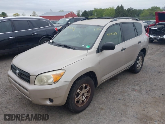 2007 Toyota RAV4 with VIN JTMBD33V576033296, listed as a IAAI auction lot 42088496 with 147,615 mi miles. Bid and sale history available at carsss.com. Image 2.