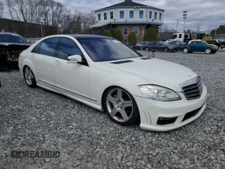 2008 Mercedes-Benz S 550 z VIN WDDNG86X18A214561, wystawiony jako Copart lot #52362325 z przebiegiem 150 140 mil mil oraz Czysty tytuł • Clean title. Historia ofert i sprzedaży dostępna na DreamBid. Obrazek 4.
