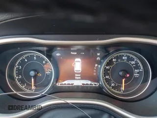 2018 Jeep Cherokee Limited с VIN 1C4PJLDB2JD620416, выставлен на аукционе IAAI как лот 41818047 с пробегом 68 461 миль миль и . История ставок и продаж доступна на DreamBid. Изображение 7.