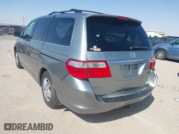 2005 Honda Odyssey Touring с VIN 5FNRL38895B083236, выставлен на аукционе IAAI как лот 42043046 с пробегом 205 141 миль миль и . История ставок и продаж доступна на DreamBid. Изображение 3.